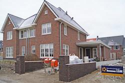 Aanbouw en uitbouw